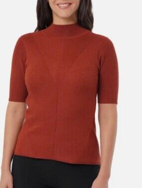 Cyrus Short-Sleeve Mock Neck Sweater in Rust Orange